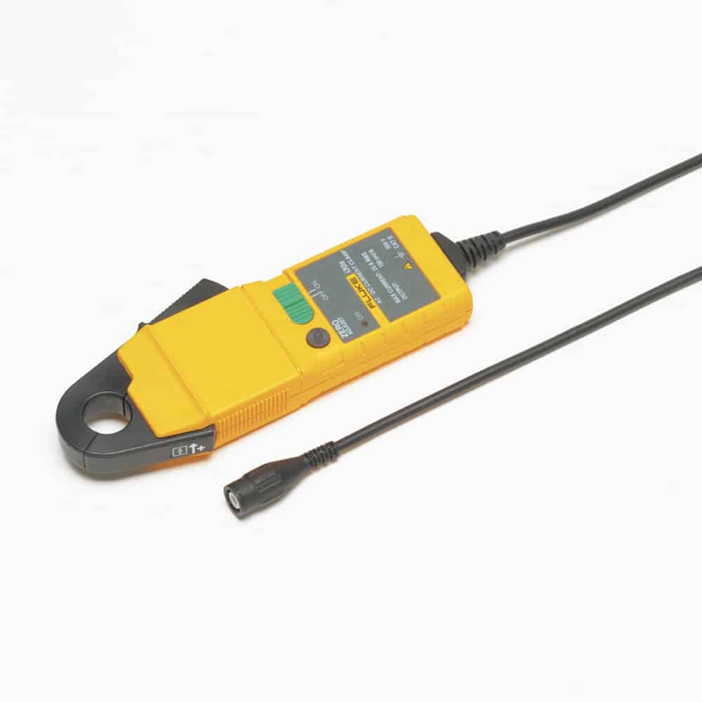 FLUKE i30 AC/DC Current Clamp (30A)