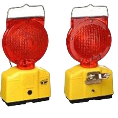 SCI S1317RED Solar Flashing Light with Bracket