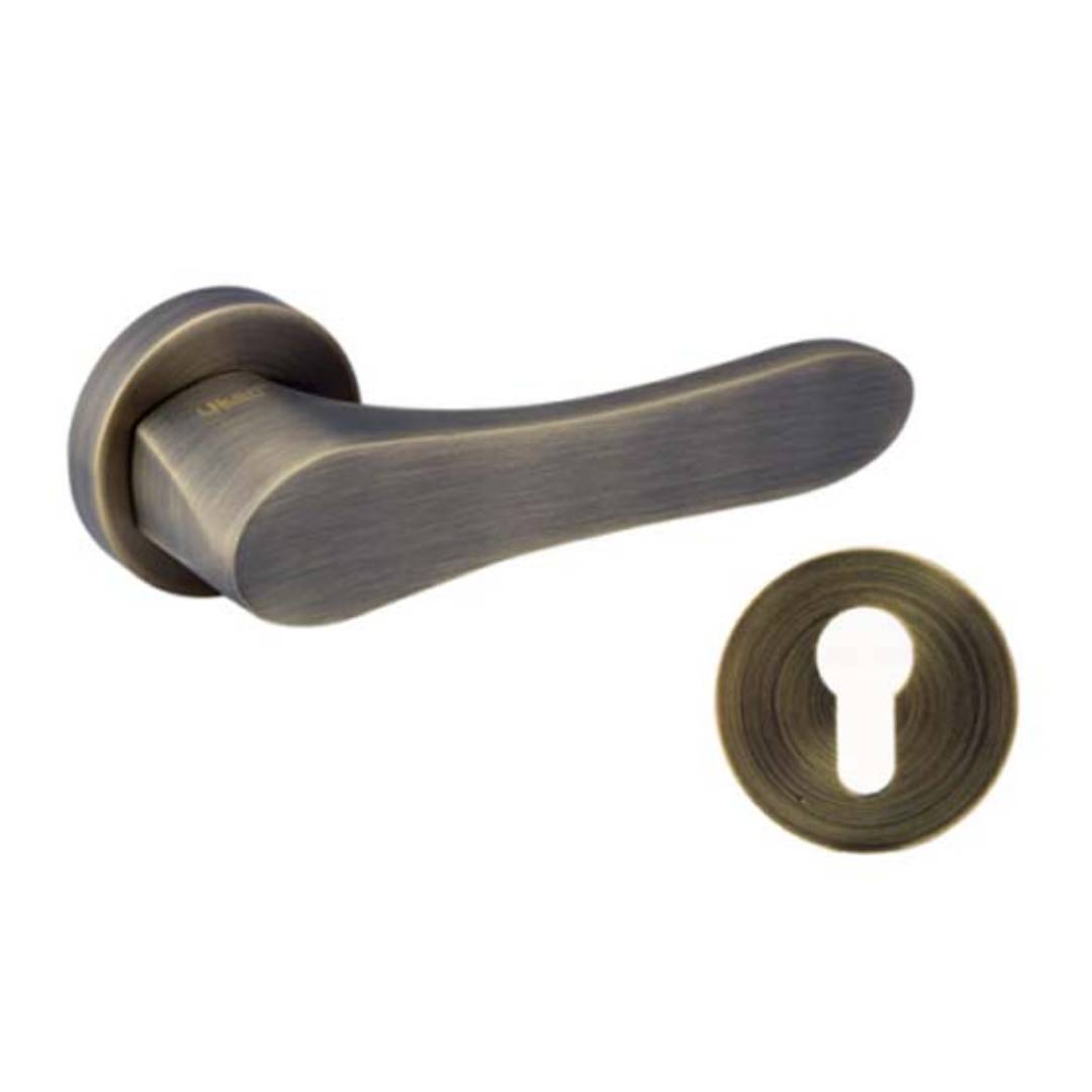 UKEN UI-149 Lever Handle W/Rosette Premium - 149